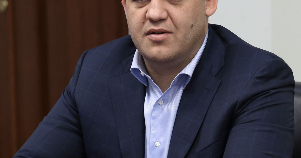 Умар Кремлев: биография, личная жизнь и семья, карьера и награды