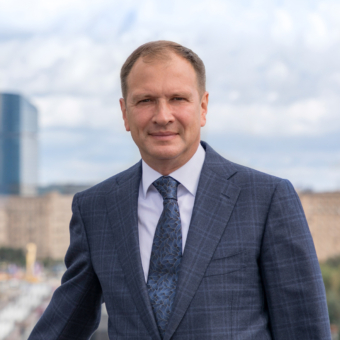 Школьник Александр Яковлевич