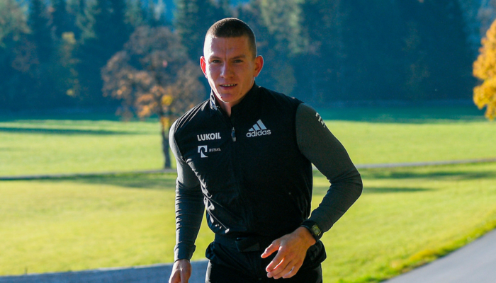 Александр Большунов