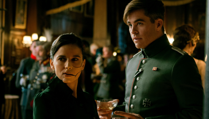 Елена Анайя