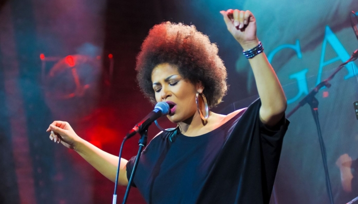 Гайтана Эссами